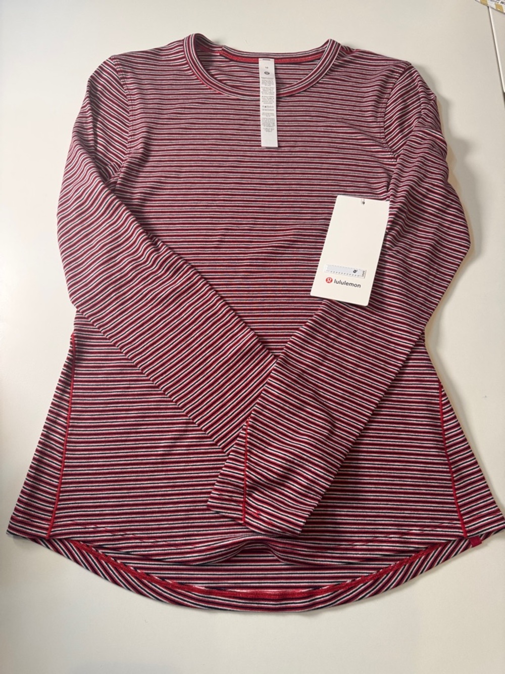 Lululemon NWT Hold Tight Long Sleeve SZ:10 Color: Surround Stripe Oxford Red Wht - Picture 7 of 10